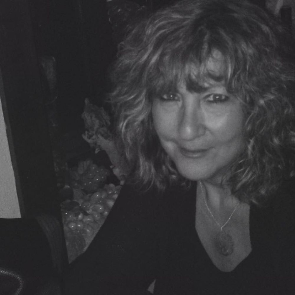 Meet your Posher, Lori