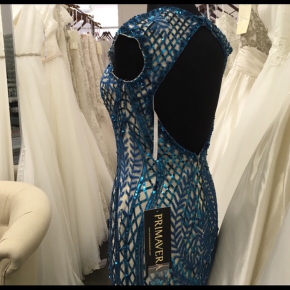 Short Formal Dress - Picture 4 of 7