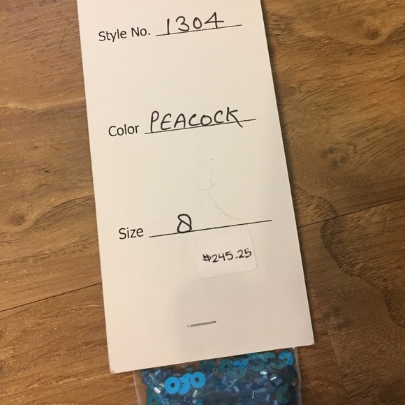 Short Formal Dress - Picture 7 of 7