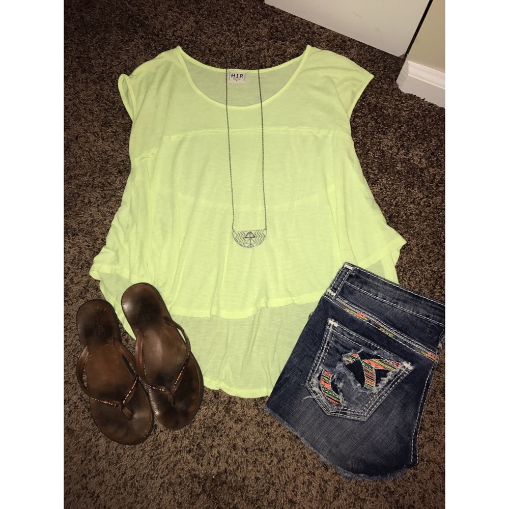 💛Florescent Yellow Flowy Shirt💛