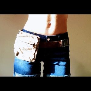 Guess designer Utility belt -SALE💖