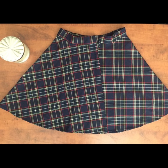 Plaid Skater Skirt - Picture 1 of 2
