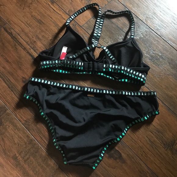 💙SOLD💙Victoria's Secret razorback bikini - Picture 3 of 4