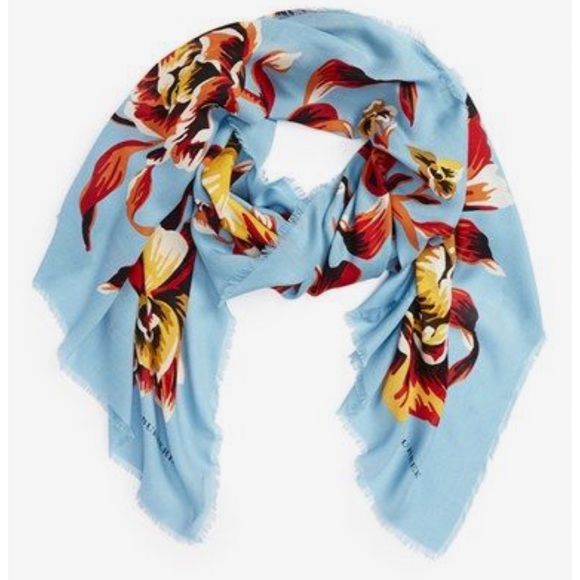 SOLD Burberry Peony Rose Print Scarf - Picture 3 of 8