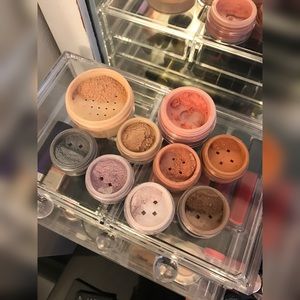 Bare Minerals eyeshadow blush bronzer foundation