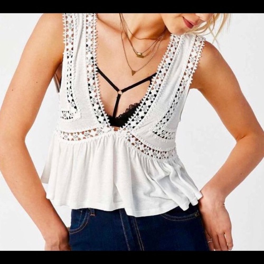 Kimchi Blue white crop top