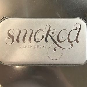 Urban Decay Smoked Palette