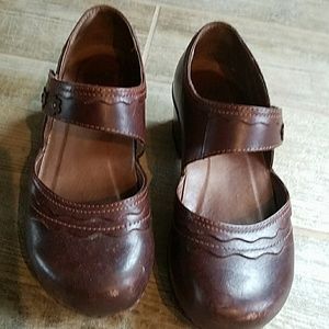 Dansko brown mary janes