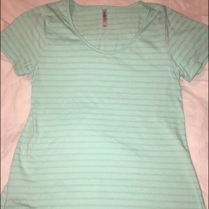 Striped Lularoe Classic Tee Small