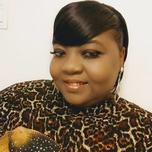 Meet your Posher, Latonya