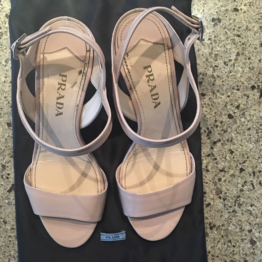 Worn for a few hours indoors as a bridesmaid.