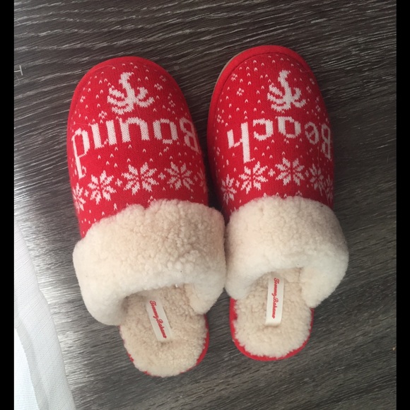 Tommy Bahama Shoes - Tommy Bahamas beach bound slippers- NWOT