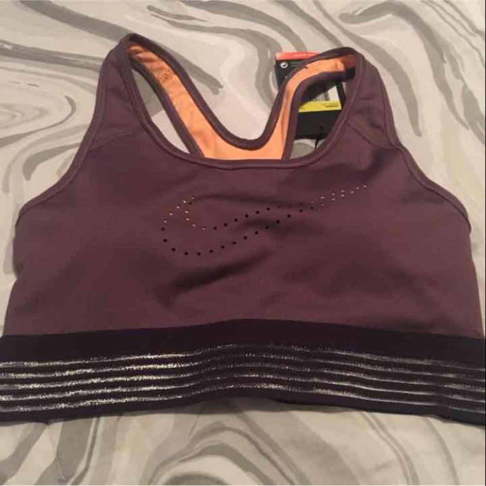 Nike sports bra