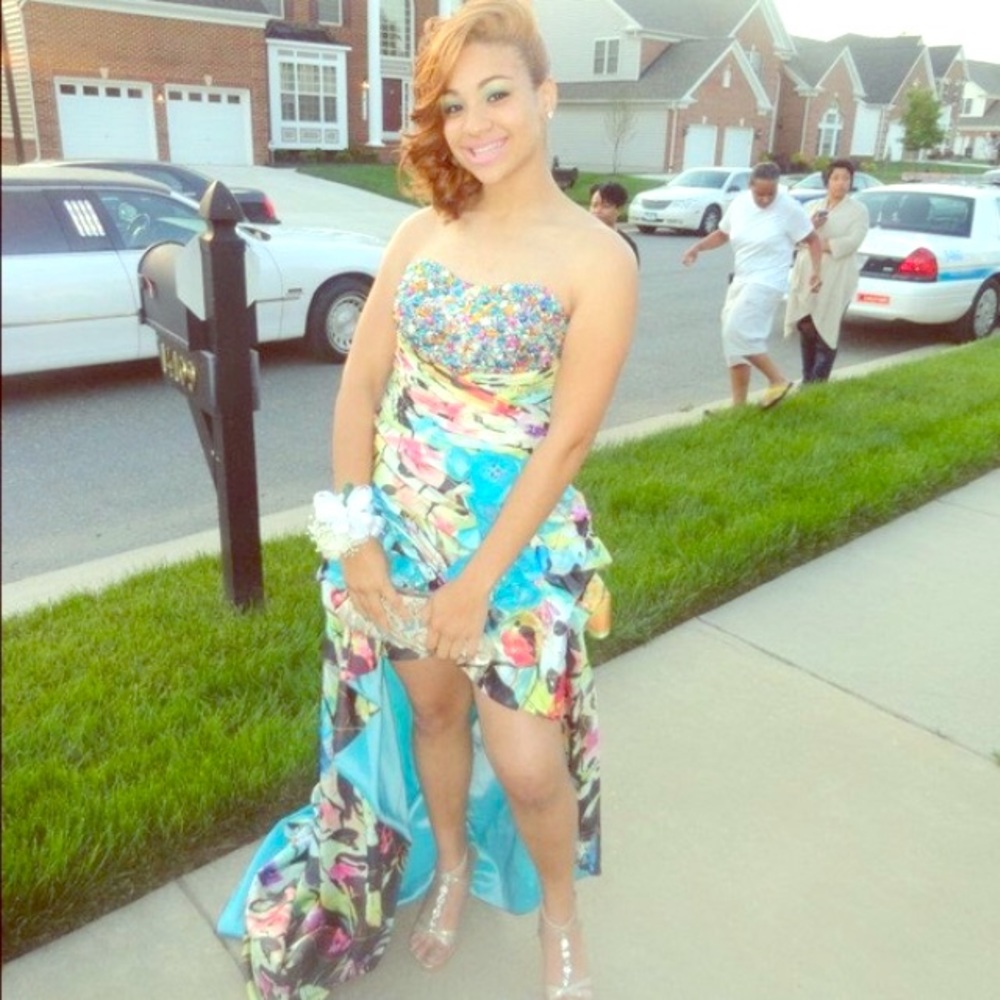 Camille la vie prom dress size 8