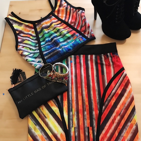 WOW couture Dresses & Skirts - W.O.W  Couture Bodycon Top & Skirt Set