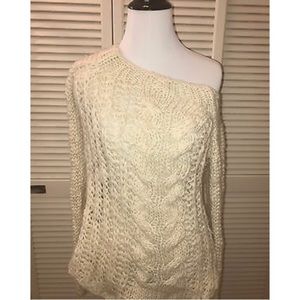 Free people off shoulder sweater size small