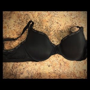 Jessica Simpson wired, padded nursing bra