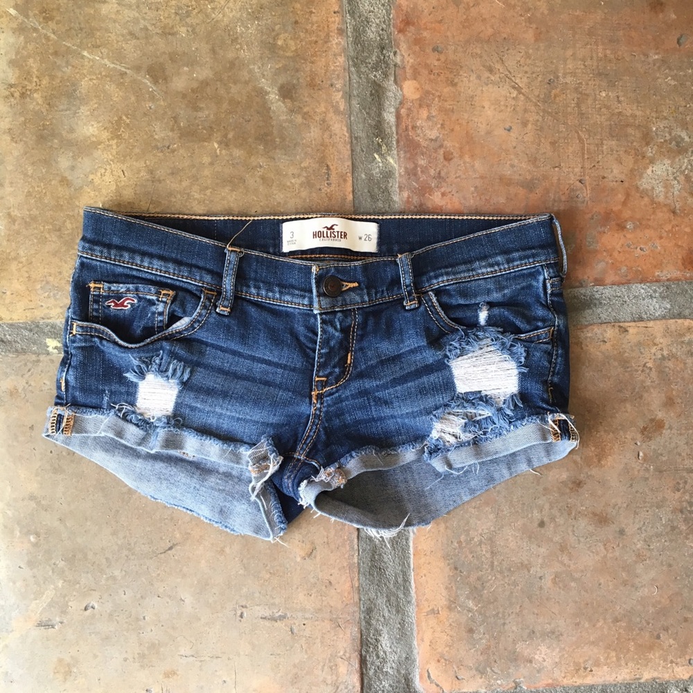 🚨SOLD ON MERCARI🚨 Hollister jean shorts!