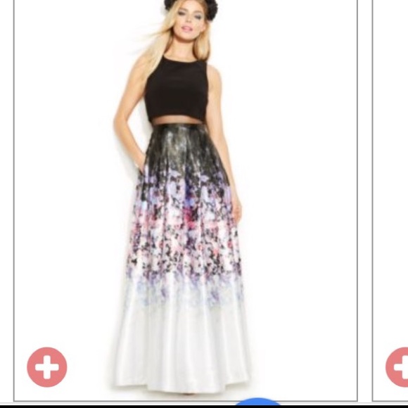 Long Formal Dress - Picture 3 of 6