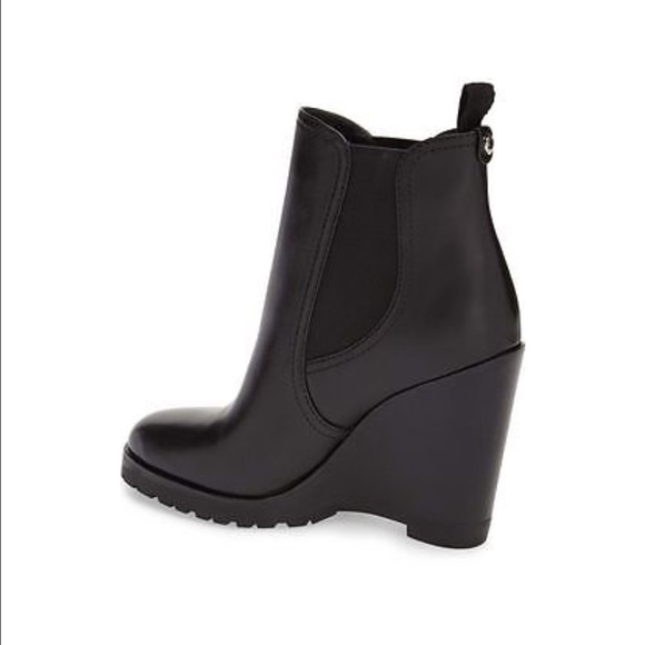 Michael kors Thea wedge boot! - Picture 2 of 2