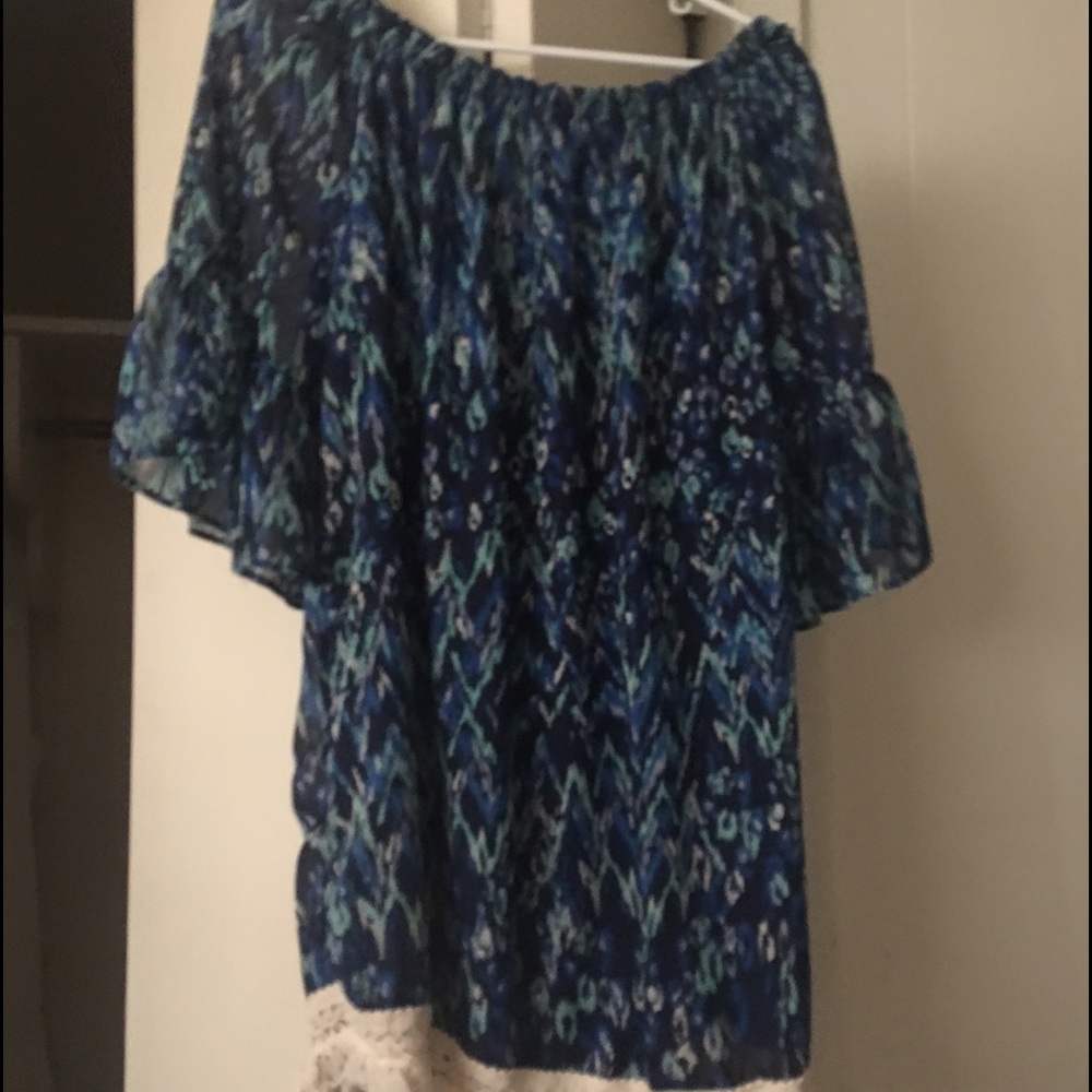 Bell sleeve Boutique dress with fringe