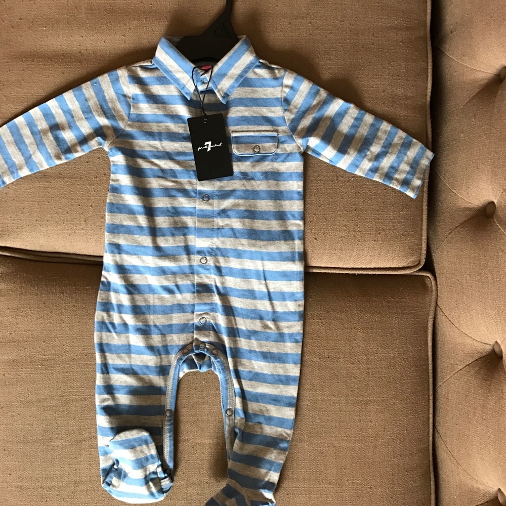 Baby boy 7 for All Mankind button footie
