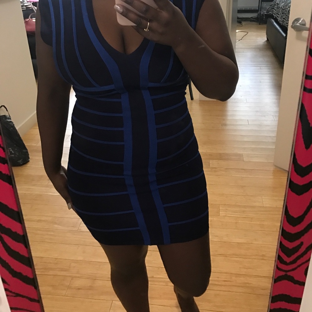 Bebe dress