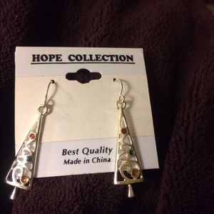 Christmas tree earrings
