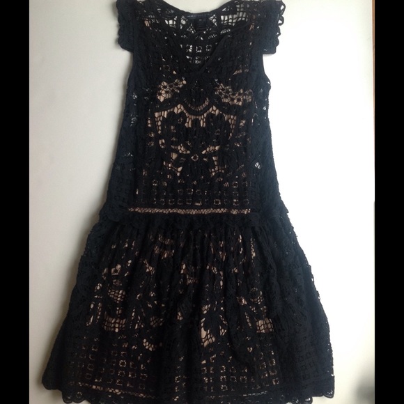 Marc By Marc Jacobs Dresses & Skirts - Marc by Marc Jacobs Black Lace Overlay Dress