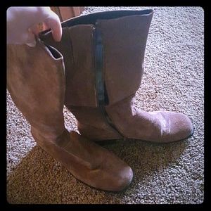 CHADWICKS Brown Zip Up Boot - Size 8.5 W