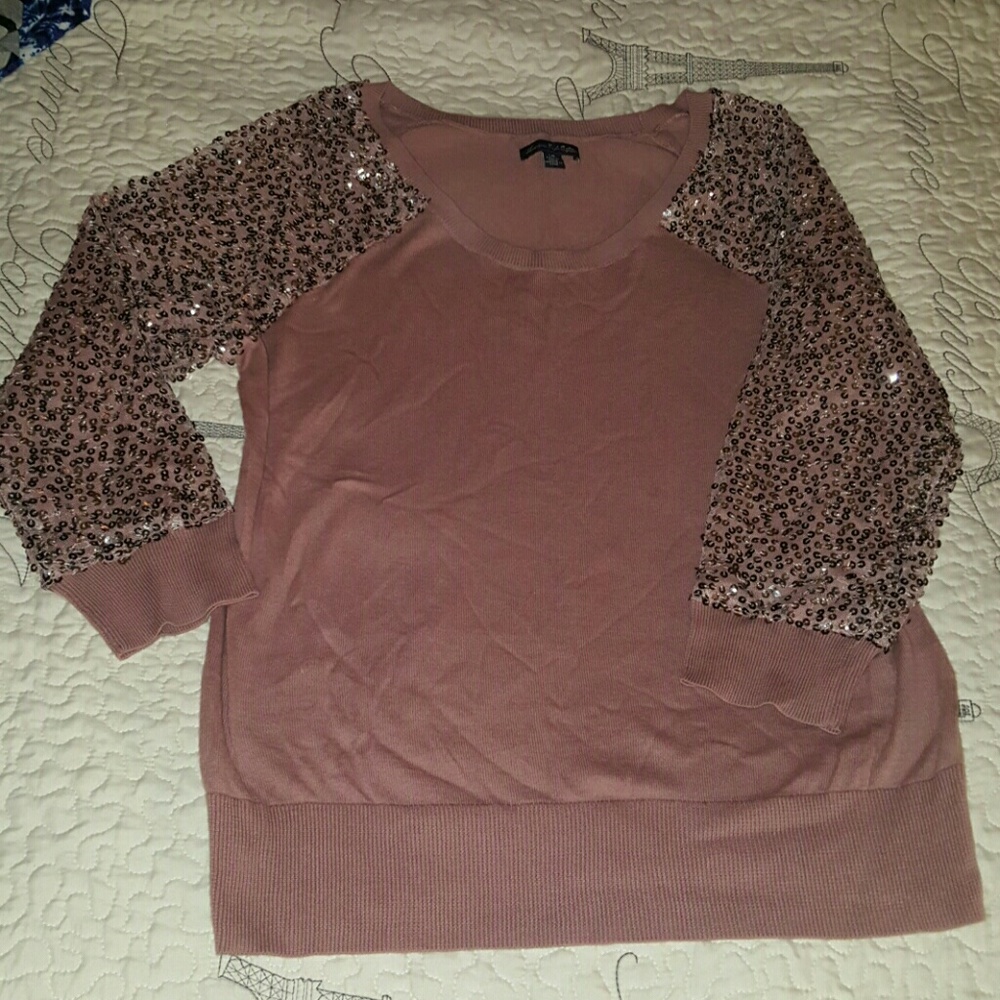 Dressy comfortable beautiful top