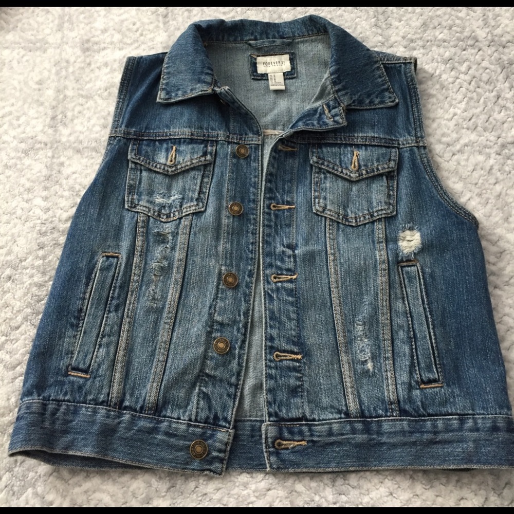 Forever 21 Med/Light Destroyed Denim Vest M
