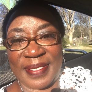 Meet your Posher, Ida