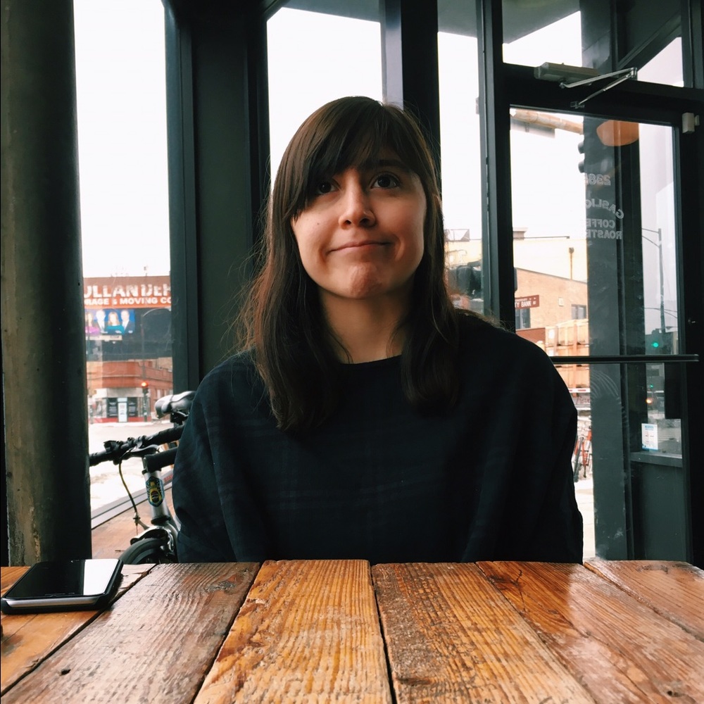 Meet your Posher, Dennise