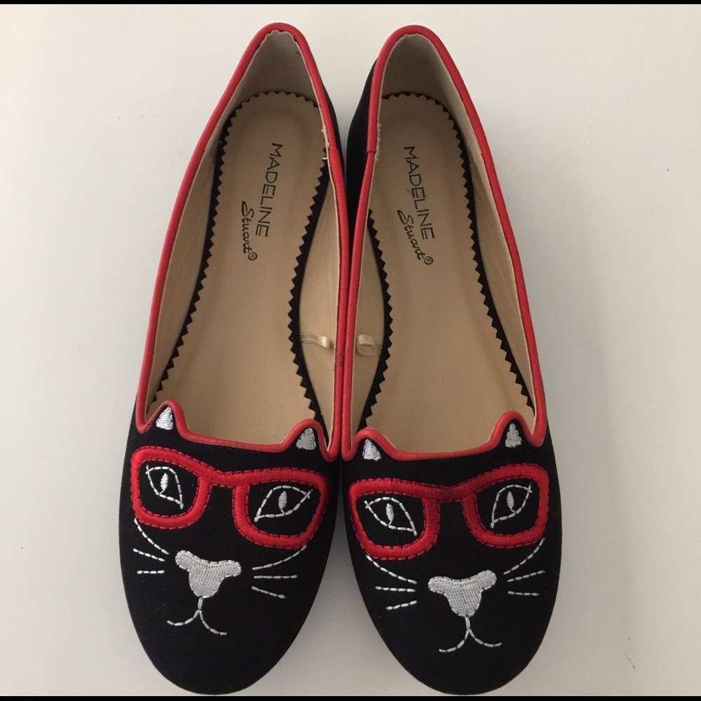 Madeline Stuart Black & Red Cat Flats Sz 7M