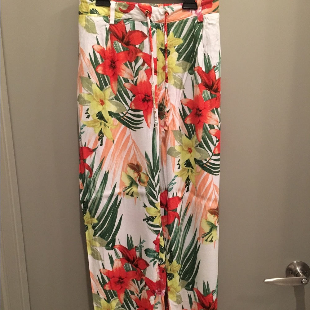 Banana Republic floral print pants