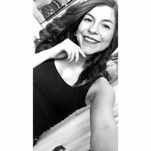 Meet your Posher, Sarina