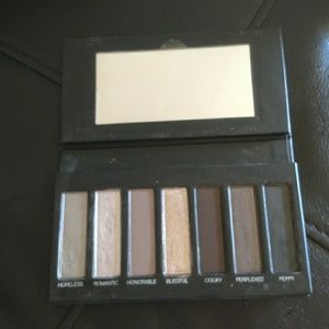 Younique Moodstruck Addiction 2 Palette