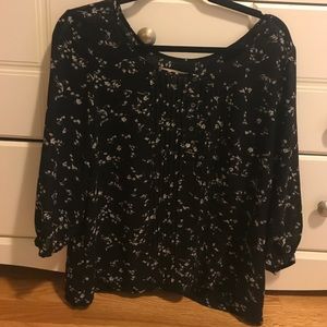 Black floral blouse!!