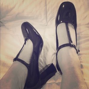 🖤Retro MaryJanes🖤