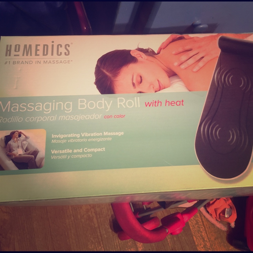 Massage body roll with heat