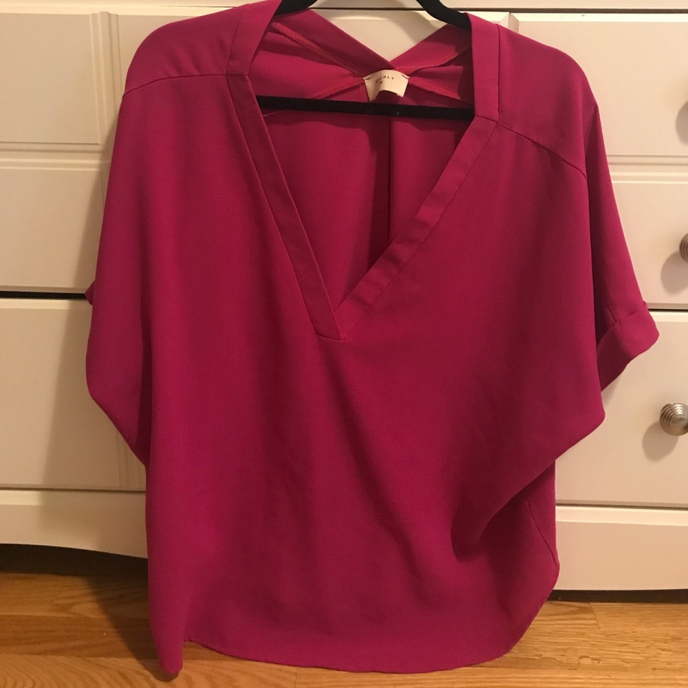 Magenta short sleeve blouse!