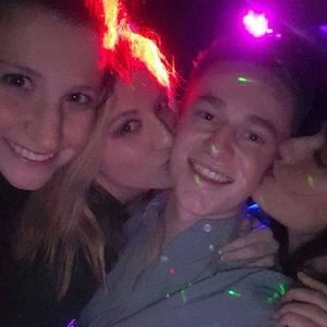 Meet your Posher, Dylan