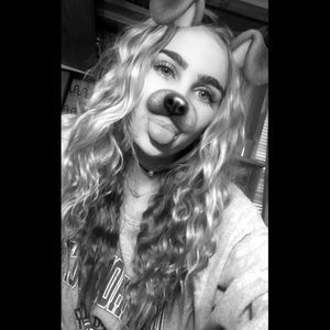 Meet your Posher, Lexie