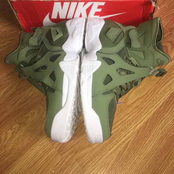 Nike Unlimited - Picture 1 of 4