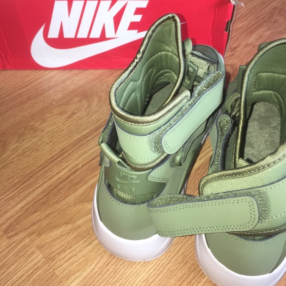 Nike Unlimited - Picture 4 of 4