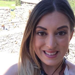 Meet your Posher, Macy