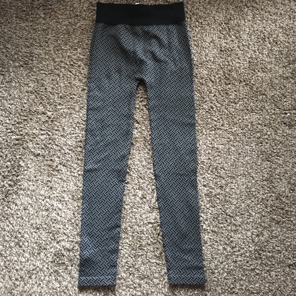 Forever 21 Black and Grey Herringbone Leggings