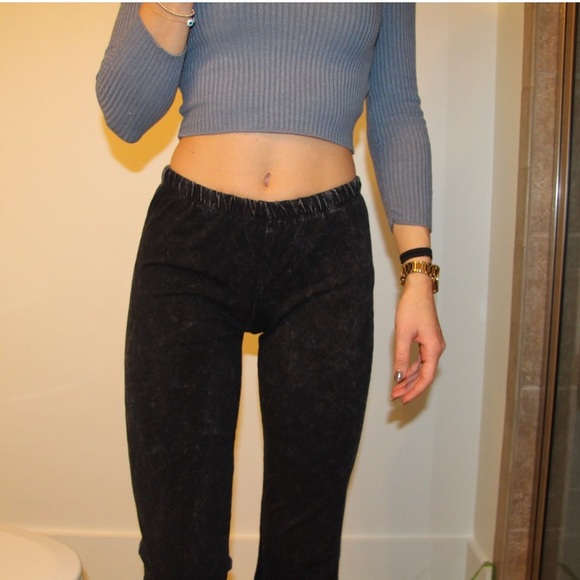 Black Flared Leggings - Picture 2 of 4