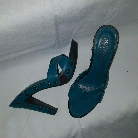 JUST REDUCED‼ YVES SAINT LAURENT!!!! YESSS!!!! - Picture 1 of 4